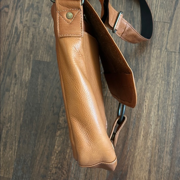 David King Half Flap Messenger Bag-Tan - Picture 10 of 16